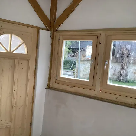 The 1882 Old House Vodnikova 別荘 *