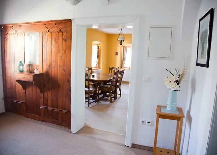 Ferienhaus The 1882 Old House Vodnikova