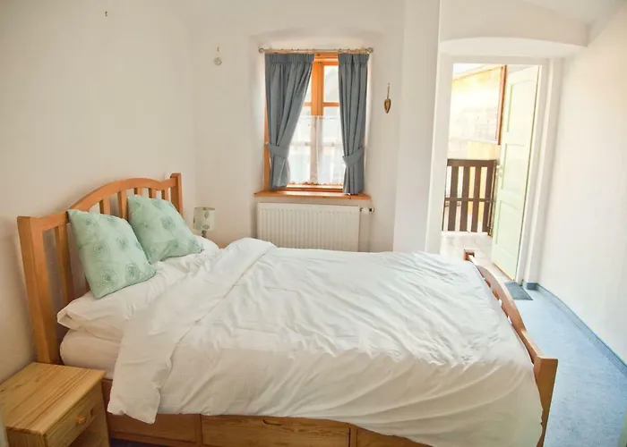 Ferienhaus The 1882 Old House Vodnikova